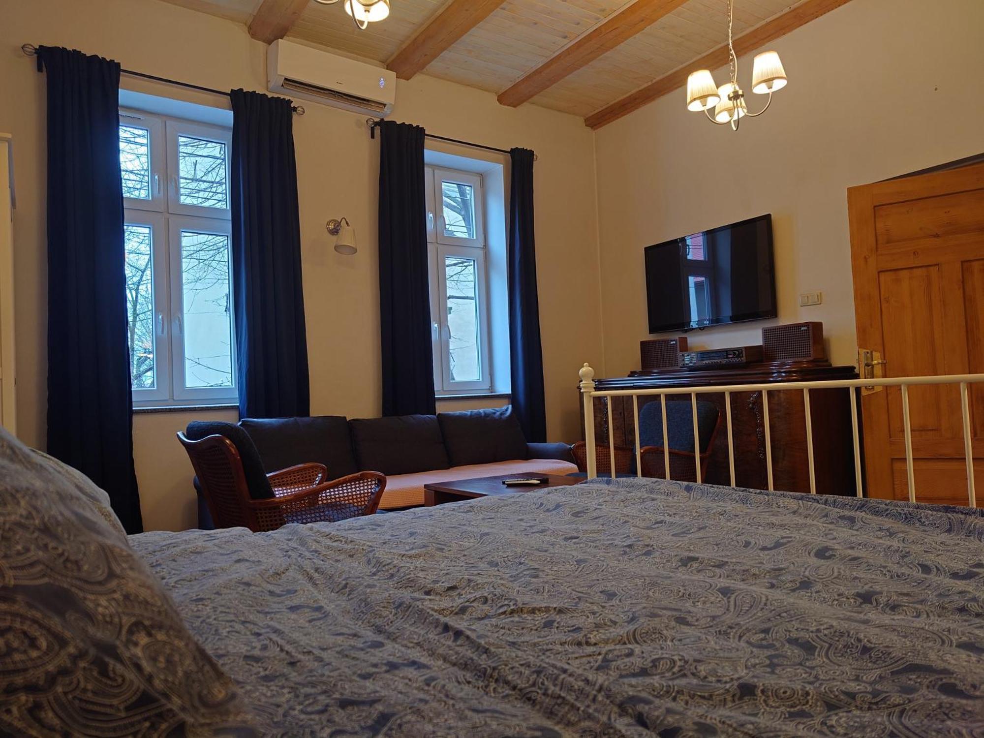 Apartamenty Przy Stonehenge Sosnowiec Szoba fotó