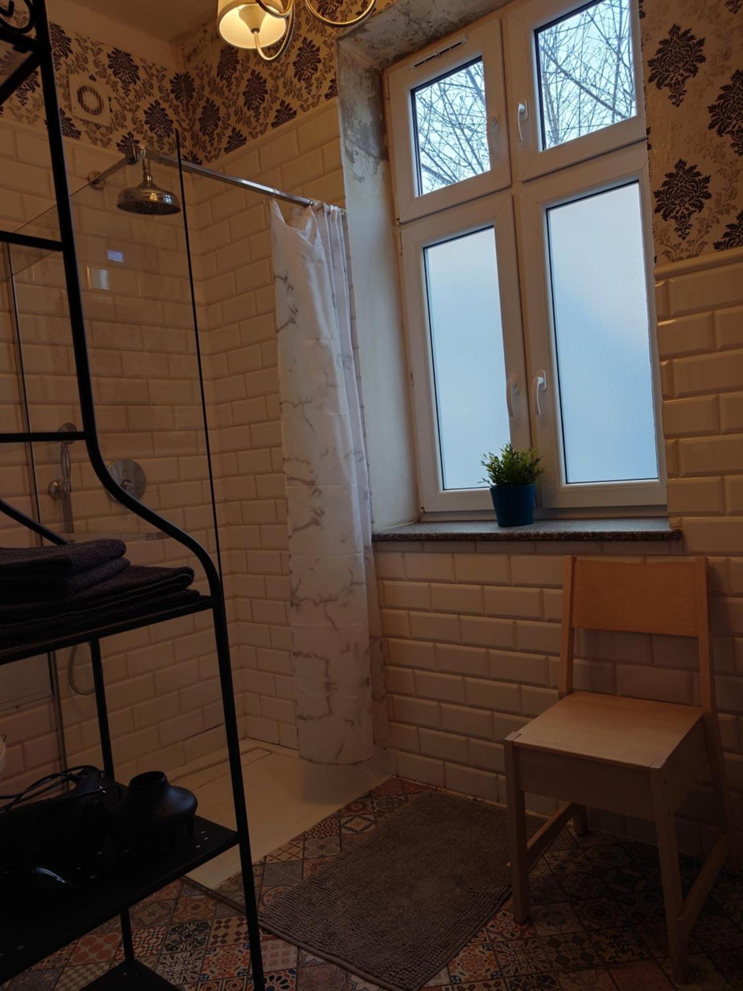 Apartamenty Przy Stonehenge Sosnowiec Szoba fotó