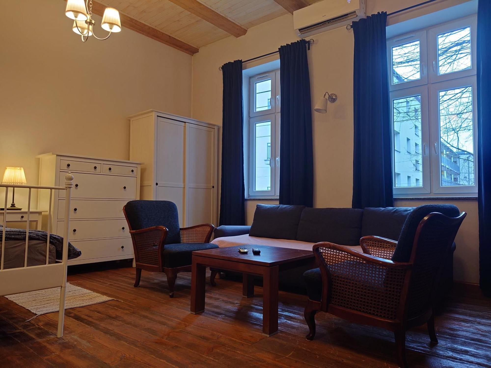 Apartamenty Przy Stonehenge Sosnowiec Szoba fotó